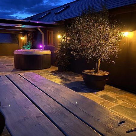 Lavender - Luxurious Barn Conversion - Blossom Farm Johnston Luaran gambar