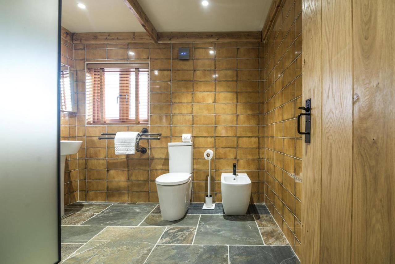 Lavender - Luxurious Barn Conversion - Blossom Farm Johnston Luaran gambar
