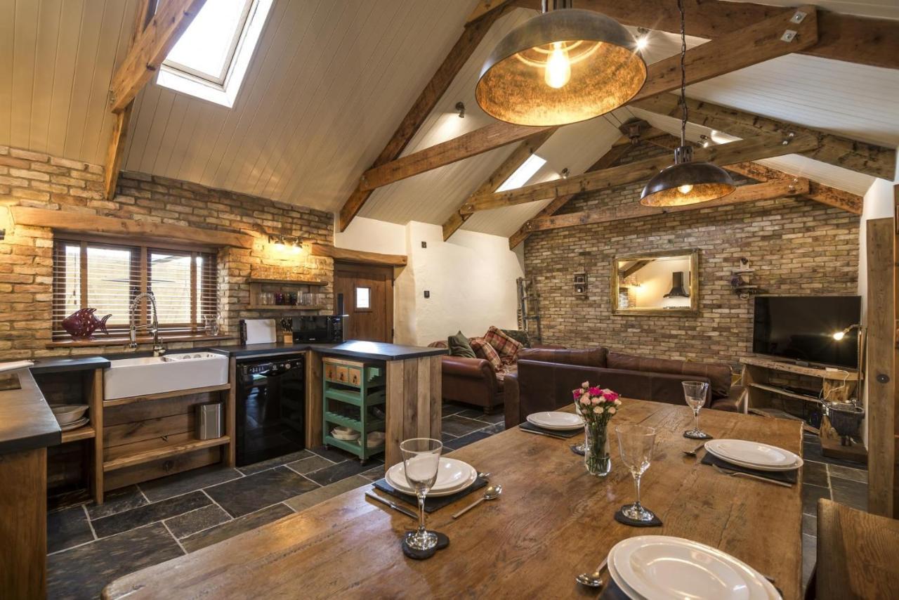 Lavender - Luxurious Barn Conversion - Blossom Farm Johnston Luaran gambar