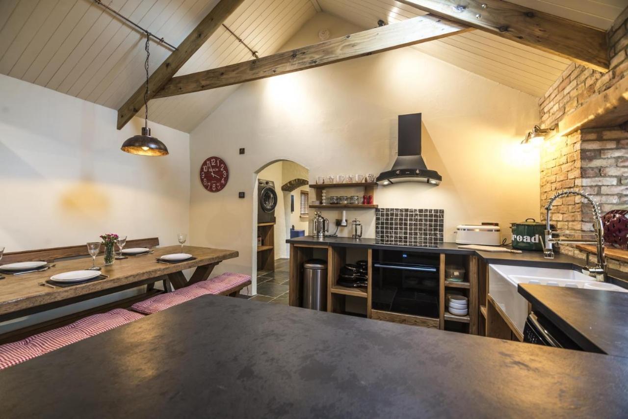 Lavender - Luxurious Barn Conversion - Blossom Farm Johnston Luaran gambar